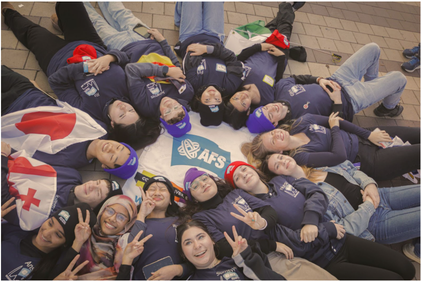 Pictured from left, clockwise: 
Masato Ihori, Rosario Perez Paris, Johannes de Vries, Finja Stock, Zaineb Iftikhar, Gjin Kajtazi, Maia Laviano Rapp, Sylvia Bertelsen, Nutsa Jambrishvili Defne Turhan(me), Sumeyye Aydin, Raisha Rizky, Amina Hamid Anshi Triverdi, and Guillermo Perea Martinez